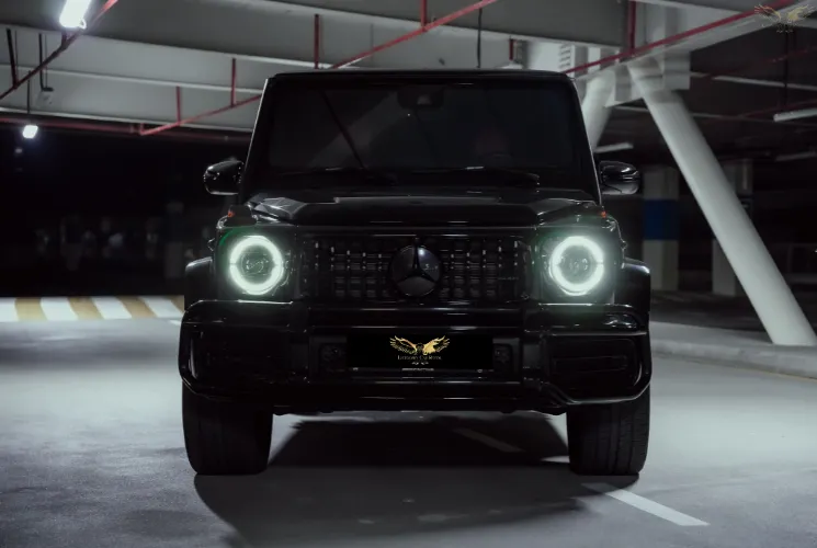 Rent Mercedes G63 in Dubai